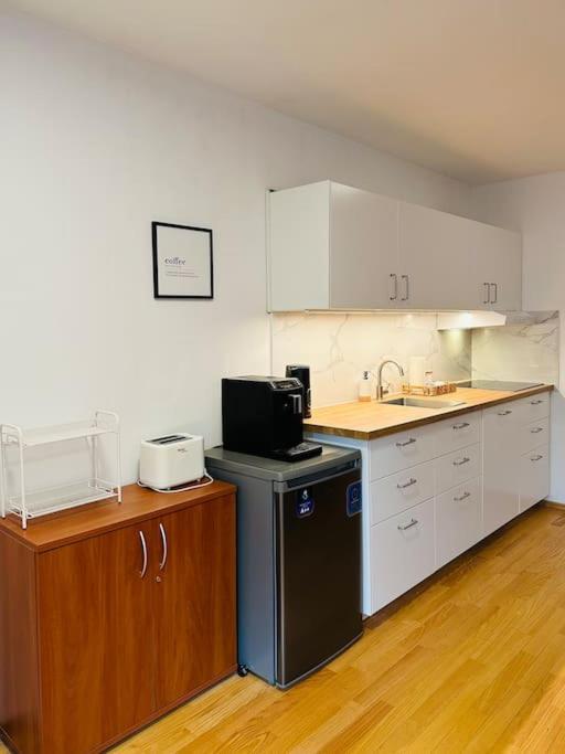 Family-Friendly Prague 5 Stay Praga Exterior foto