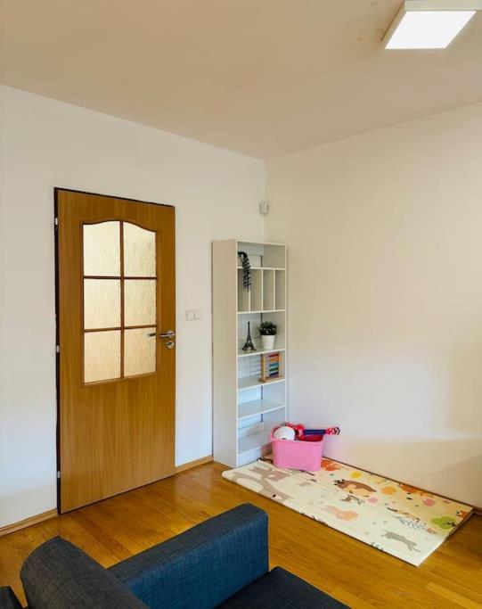 Family-Friendly Prague 5 Stay Praga Exterior foto