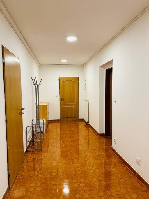 Family-Friendly Prague 5 Stay Praga Exterior foto