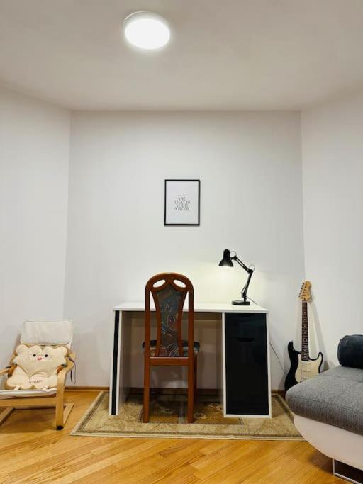Family-Friendly Prague 5 Stay Praga Exterior foto
