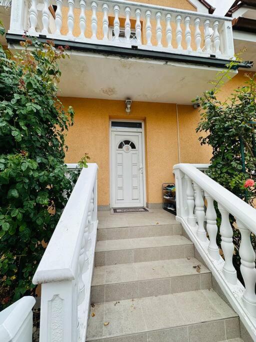Family-Friendly Prague 5 Stay Praga Exterior foto